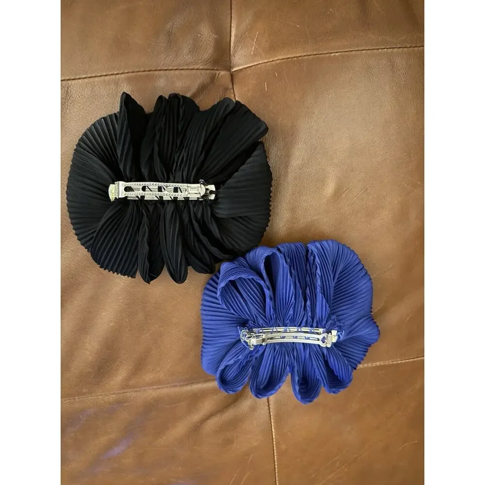 Vintage Hair Barrette Bow Ruffle 1980’s Oversized Set Of 2 Blue Black